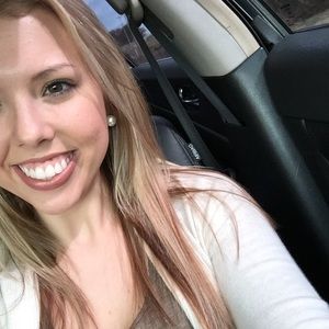 Meet your Posher, Natasha